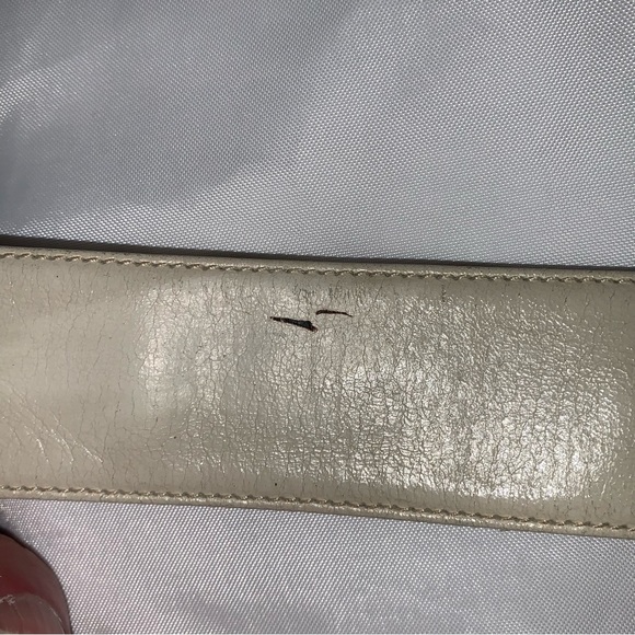 authentic GUCCI 75cm (size SM / MED) cream leather belt w/gold/silver GG buckle - Picture 10 of 12